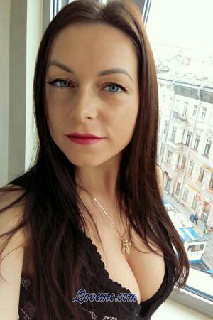 192179 - Alina Age: 35 - Russia