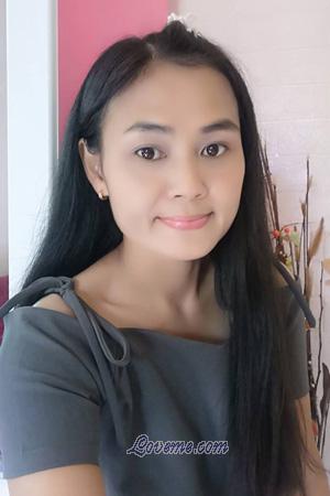 203878 - Namfon Age: 42 - Thailand