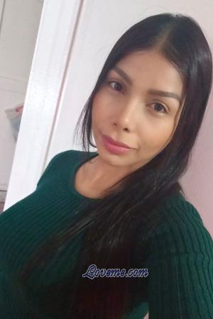 204583 - Karen Age: 35 - Colombia