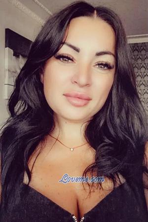 207143 - Olga Age: 32 - Ukraine