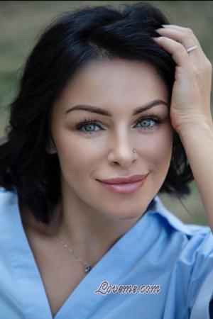 218604 - Anna Age: 33 - Ukraine