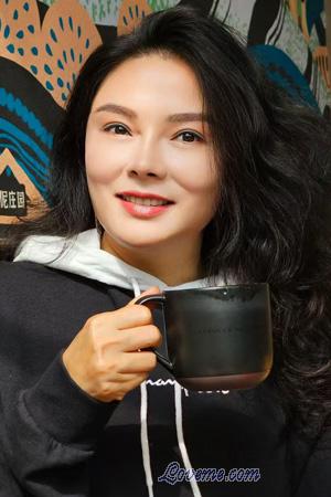 226733 - Lily Age: 48 - China