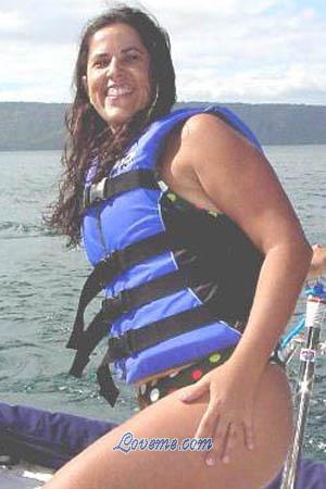 66146 - Patricia R Age: 48 - Brazil