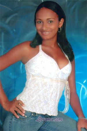 82879 - Ingrid Age: 32 - Colombia