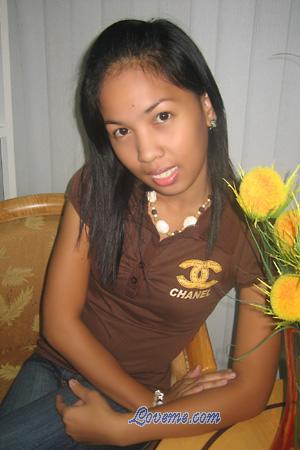 Philippines women