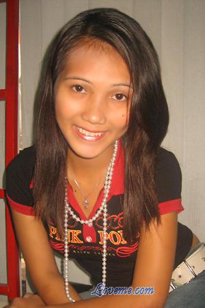 Philippines women