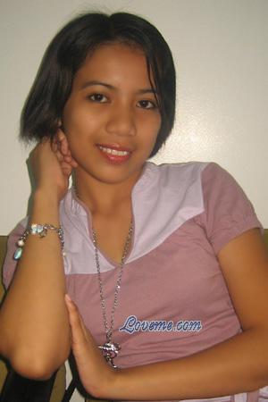 Philippines women
